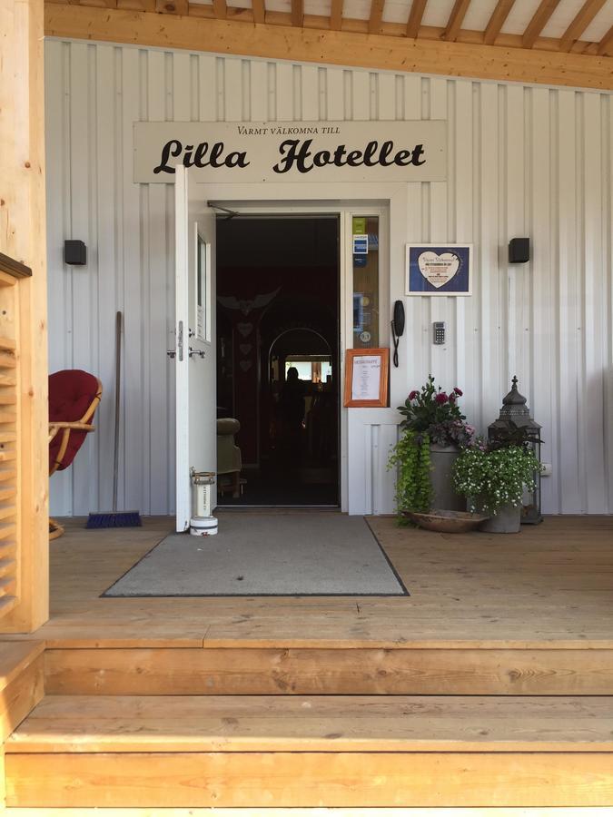 Lilla Hotellet Vilhelmina Exterior photo